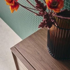 Aparador em efeito madeira de 2 portas, 80cm