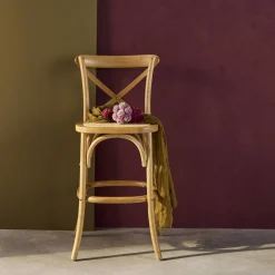 Banco alto de cozinha estilo bistrô em madeira, 65cm