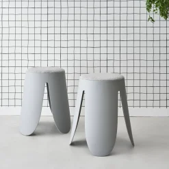 Banco empilhável em tecido bouclé, set de 2