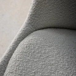 Cadeira escandinava de madeira e boucle texturizado, set de 4