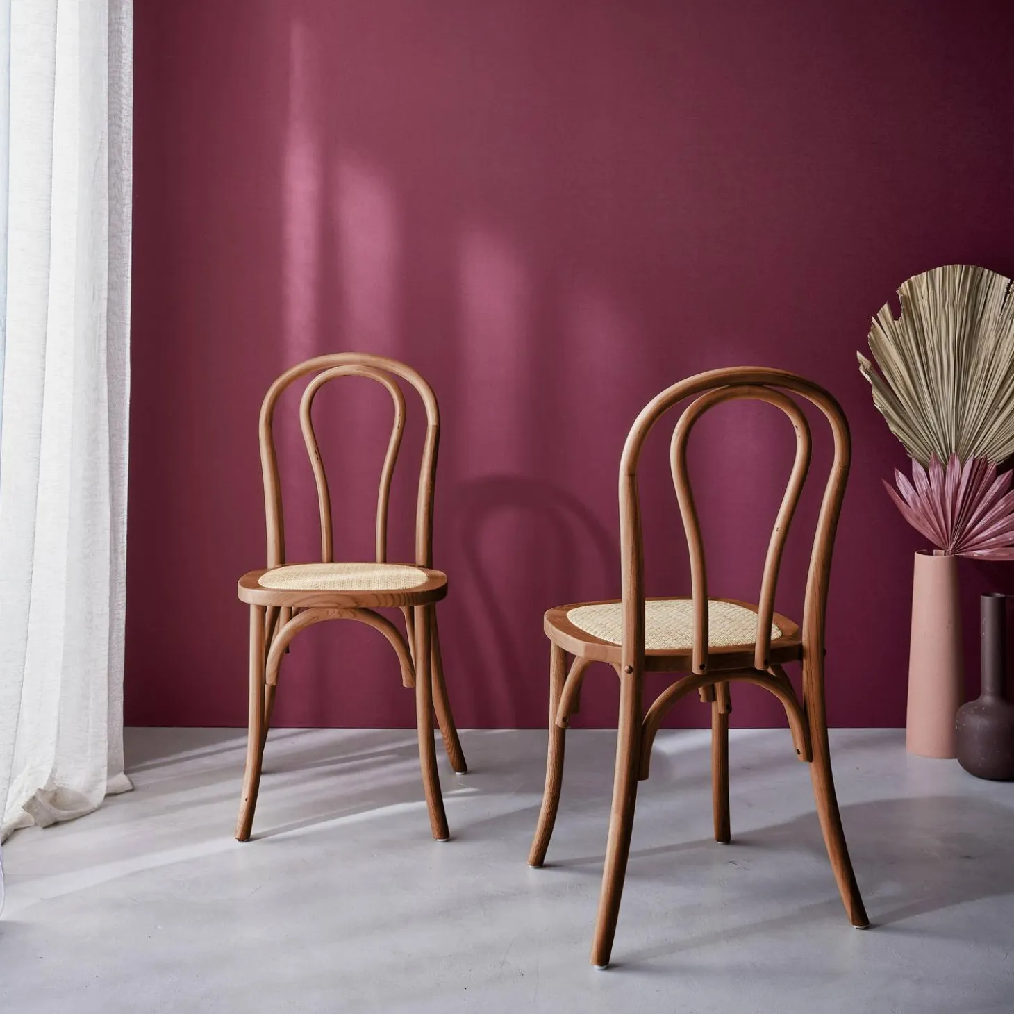 Cadeira vintage em madeira e revestida em rattan, set de 2