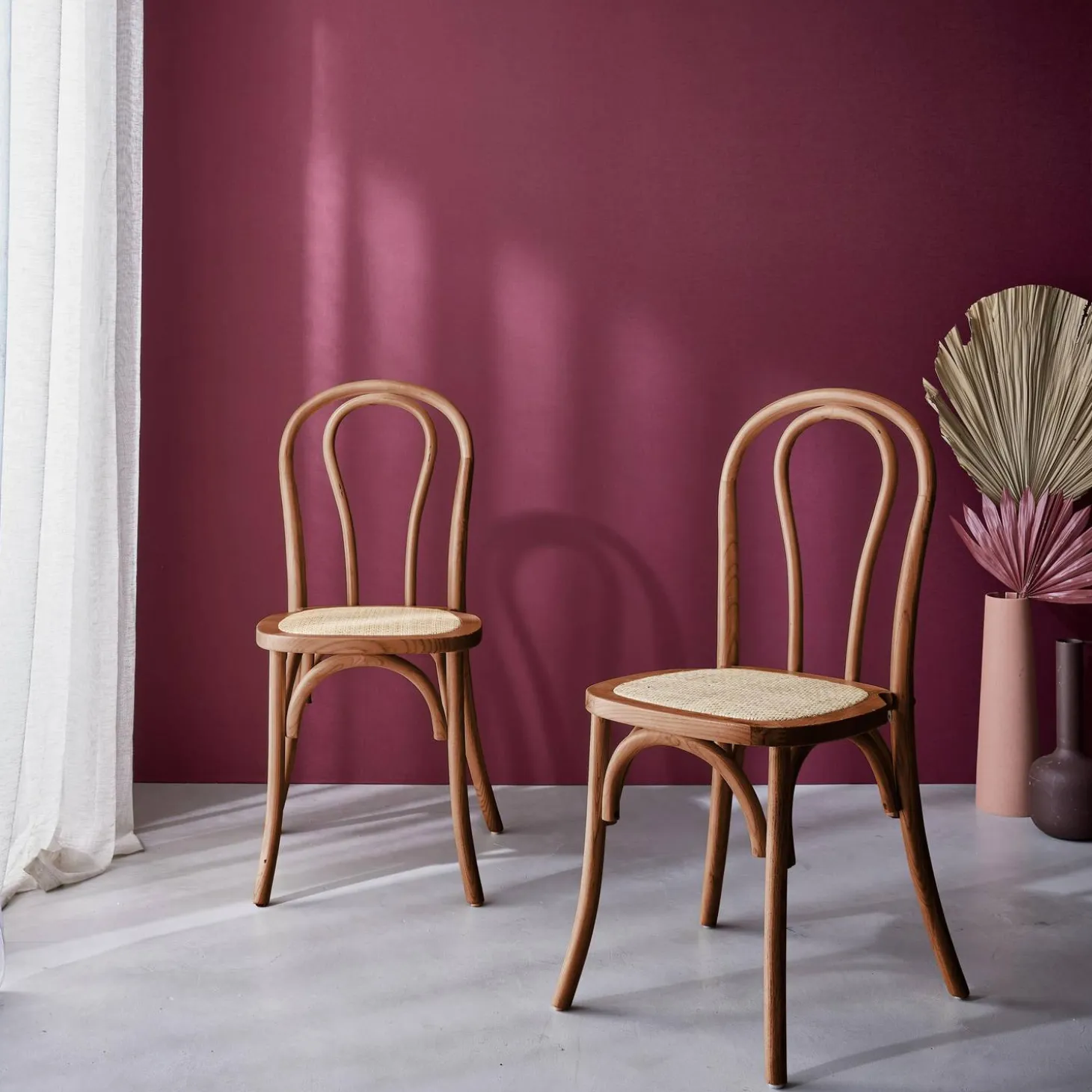 Cadeira vintage em madeira e revestida em rattan, set de 2