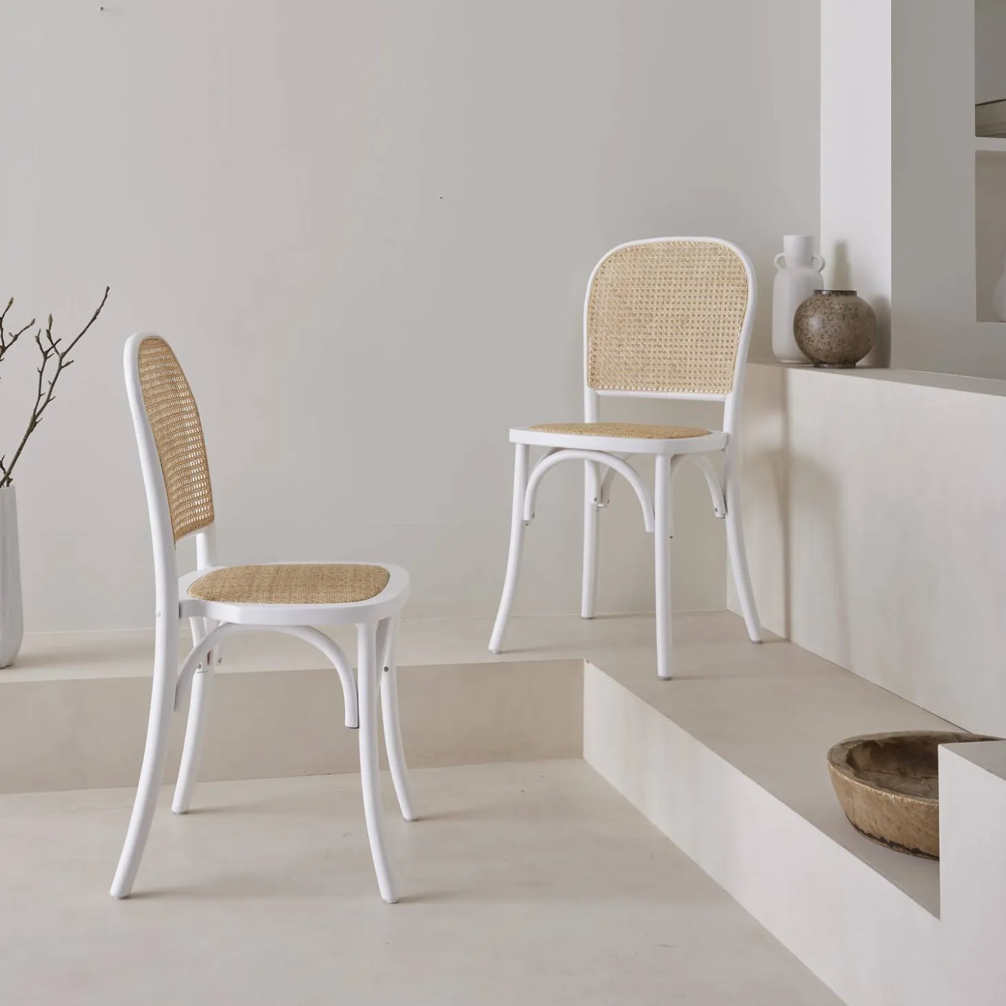 Cadeira vintage em madeira e revestida em rattan, set de 2