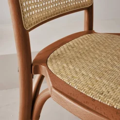 Cadeira vintage em madeira e revestida em rattan, set de 2