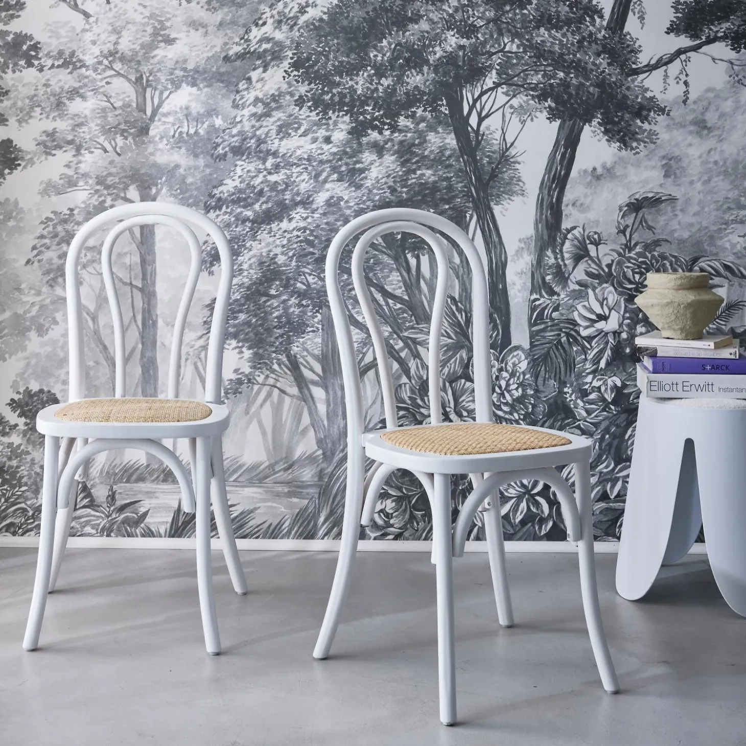 Cadeira vintage em madeira e revestida em rattan, set de 2