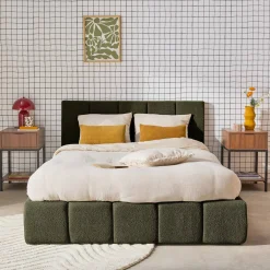 Cama baú com estrado de ripas e cabeceira 160x200cm, acabado em boucle