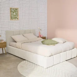 Cama baú com estrado de ripas e cabeceira 160x200cm, acabado em boucle