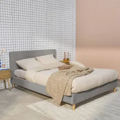 Cama com base de ripas e cabeceira 140x190cm, em veludo canelada fino