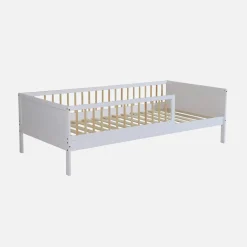 Cama infantil em pinho natural com ripas incluídas