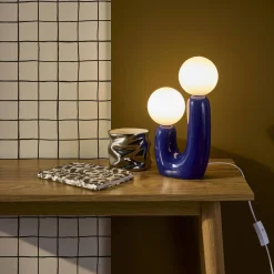 Candeeiro de mesa de cerâmica e vidro