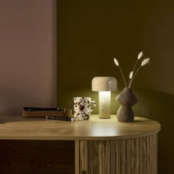 Candeeiro de mesa LED em metal, 13cm