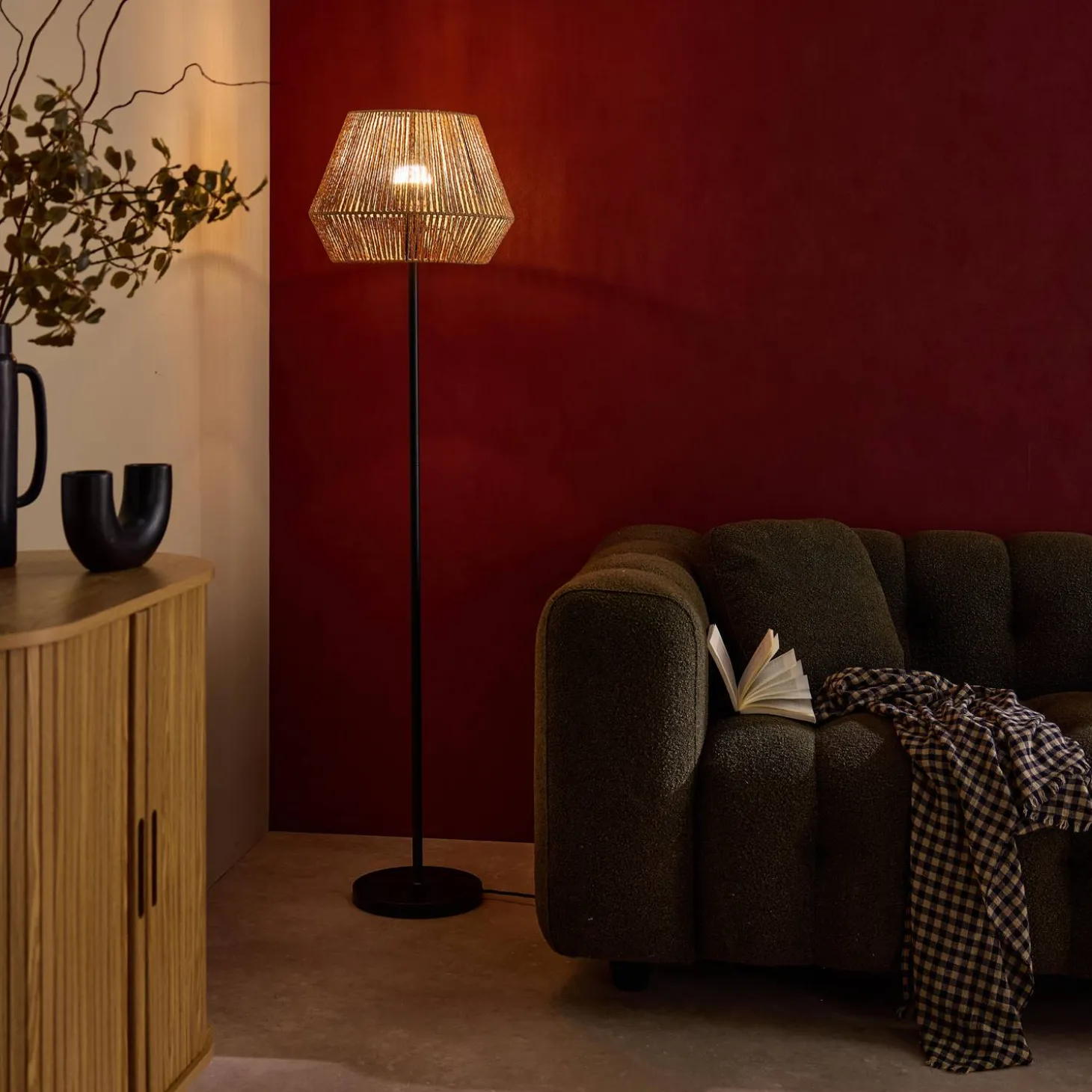 Candeeiro de pé de interior com efeito rattan, 150cm