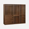 Closet modular com acabamento em madeira de 3 módulos