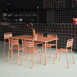 Conjunto de jardim com mesa bistrô de 160cm em aço com 6 cadeiras