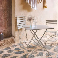 Conjunto de jardim com mesa bistrô dobrável em aço com 2 cadeiras, 70cm