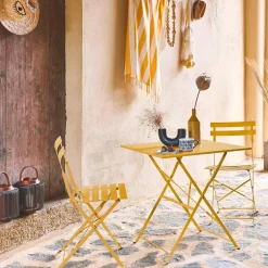 Conjunto de jardim com mesa bistrô dobrável em aço com 2 cadeiras, 70cm