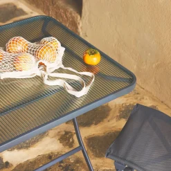 Conjunto de jardim com mesa dobrável de aço com 4 cadeiras