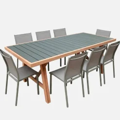 Conjunto de jardim com mesa em madeira de seringueira e alumínio com 8 cadeiras