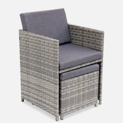 Conjunto de jardim com mesa em tecido de resina com 12 cadeirões + capa de proteção