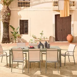 Conjunto de jardim com mesa extensível de alumínio com 8 cadeiras e 2 poltronas