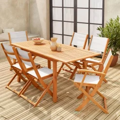 Conjunto de jardim com mesa extensível em madeira com 6 cadeiras