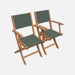Conjunto de jardim com mesa extensível em madeira com 10 cadeiras