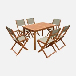 Conjunto de jardim com mesa extensível em madeira com 6 cadeiras