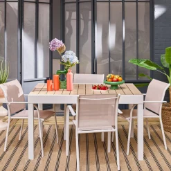 Conjunto de jardim com mesa extensível em alumínio e textilene com 8 cadeiras