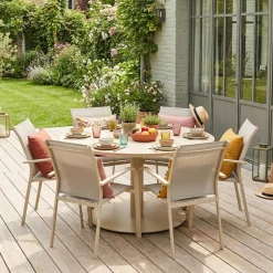 Conjunto de jardim com mesa redonda em alumínio com 6 cadeiras