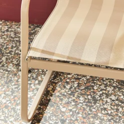 Conjunto de jardim com sofá em metal, 4 lugares