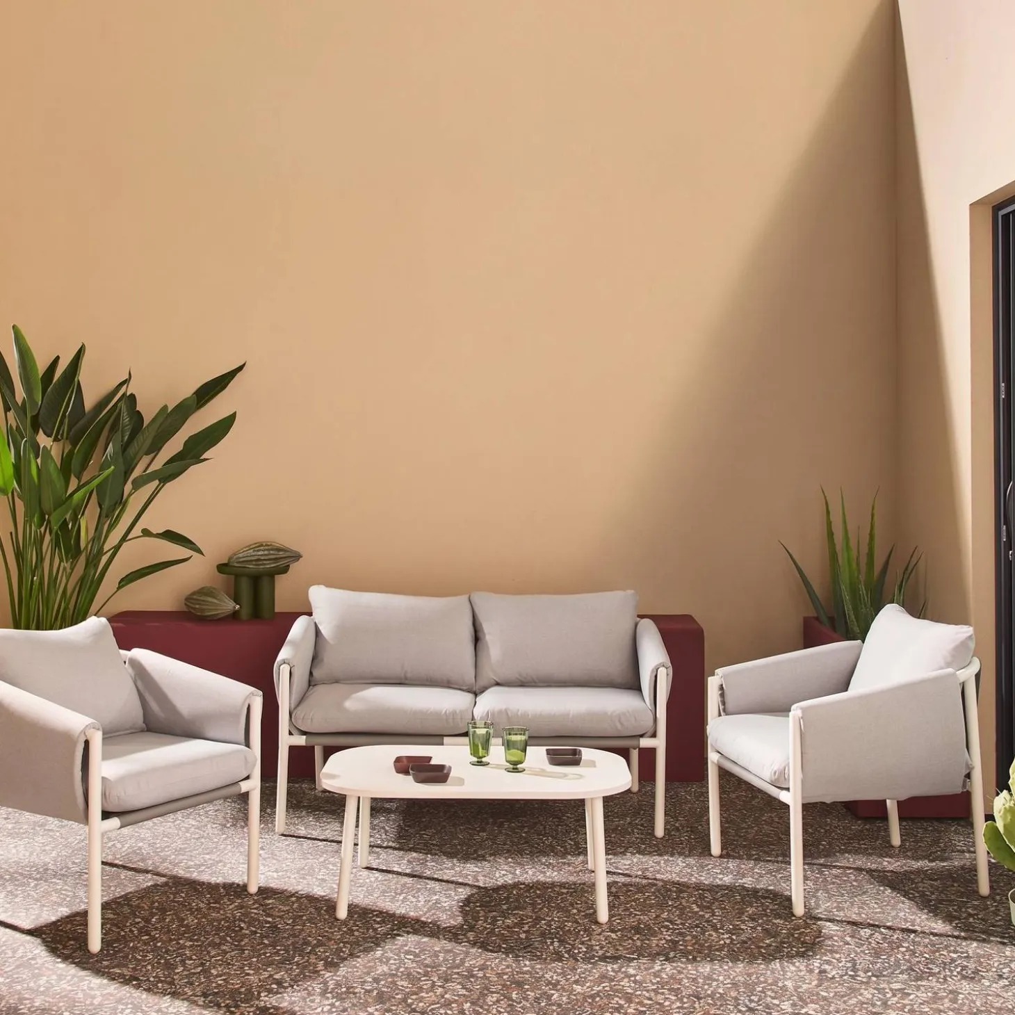 Conjunto de jardim em aço, 4 lugares