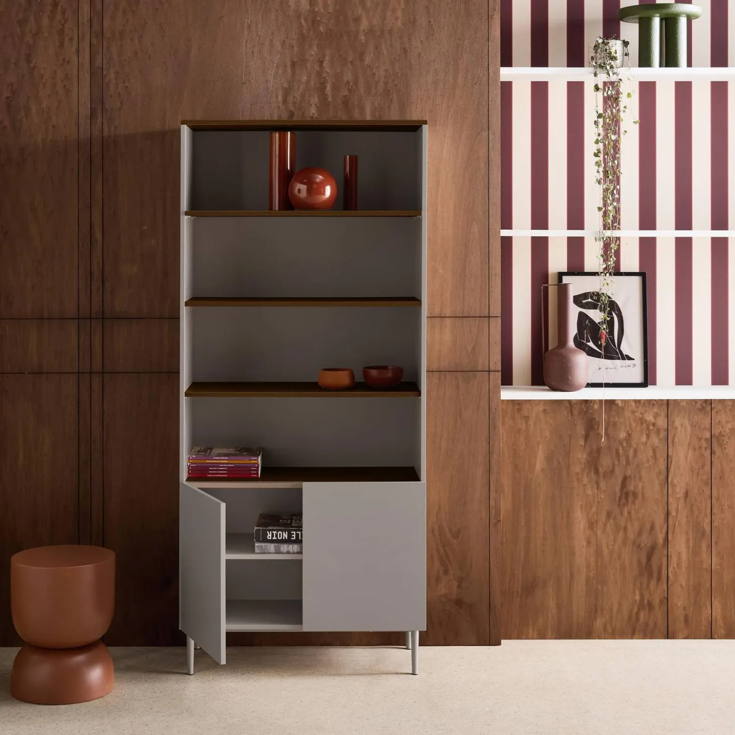 Estante, biblioteca de metal e decoração de madeira com 6 níveis