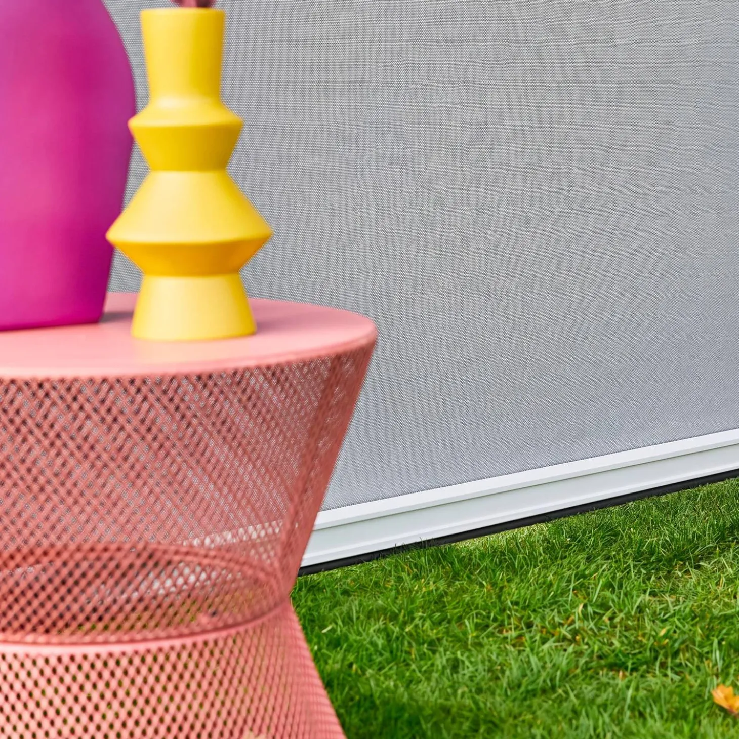 Estore lateral de enrolar em alumínio e textilene para pérgola bioclimática, 4m