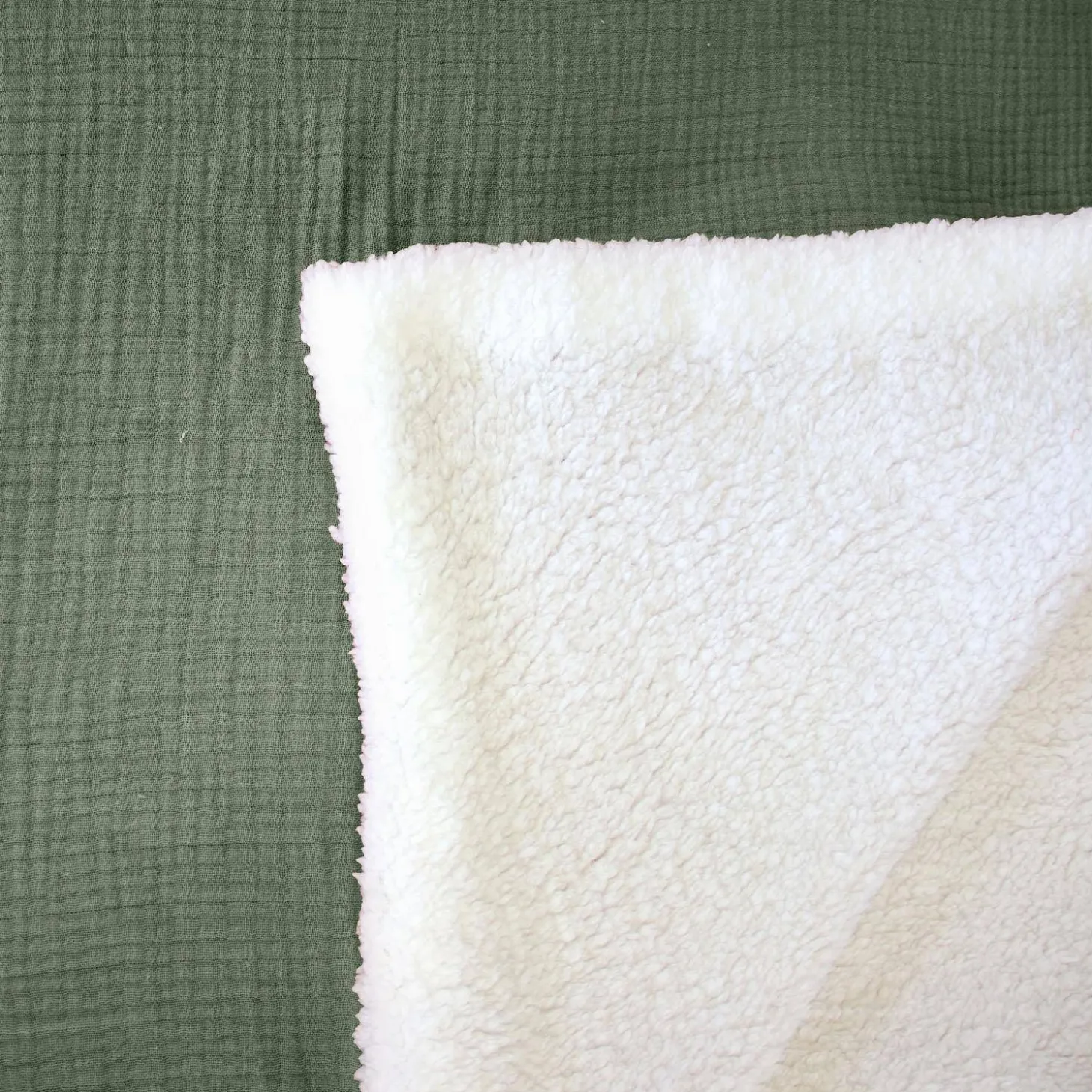 Manta sherpa e gaze de algodão, 170cm