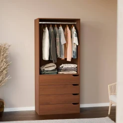 Módulo de guarda-roupa com acabamento em madeira com 4 gavetas e 1 cabideiro