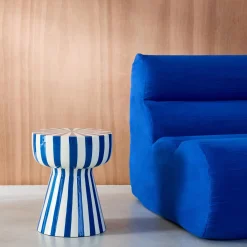 Mesa de apoio em aço esmaltado listras