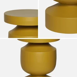 Mesa de apoio o mesa de cabeceira em metal
