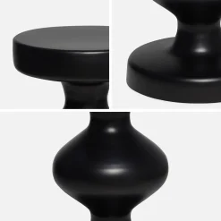 Mesa de apoio o mesa de cabeceira em metal