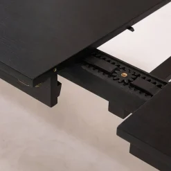 Mesa de jantar retangular extensível em madeira para 6 a 10 lugares