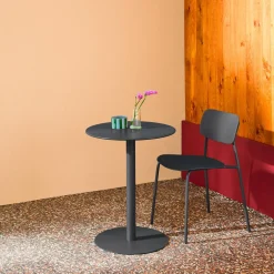 Mesa de jardim bistrô redonda de aço, 2 lugares