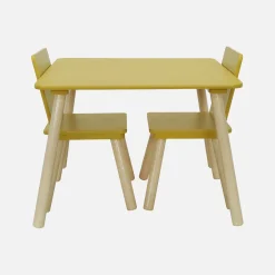 Mesa infantil quadrada em madeira de pinho com 2 cadeiras