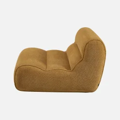 Poltrona em tecido chenille