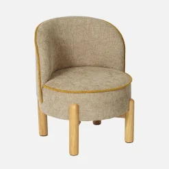 Poltrona infantil vintage em madeira de seringueira e tecido chenille