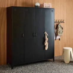 Roupeiro industrial em metal com 4 portas, 10 prateleiras e 1 cabideiro