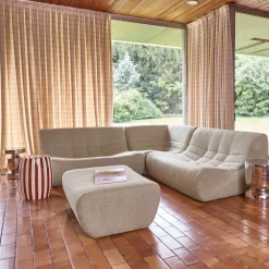 Sofá de canto modular com apoio para os pés em tecido bouclé, 5 lugares