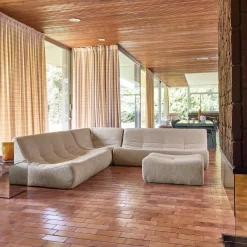 Sofá de canto modular com apoio para os pés em tecido bouclé, 7 lugares