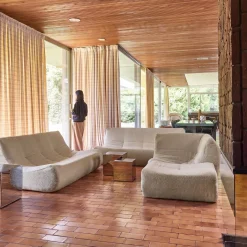 Sofá de canto modular com apoio para os pés em tecido bouclé, 7 lugares