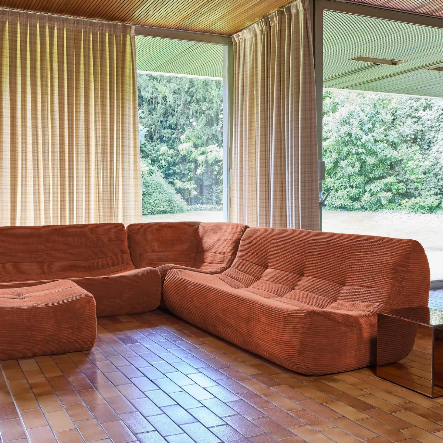 Sofá de canto modular com apoio para os pés em veludo canelad, 7 lugares