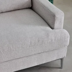Sofá em tecido liso, 3 lugares