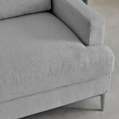 Sofá em tecido liso, 3 lugares